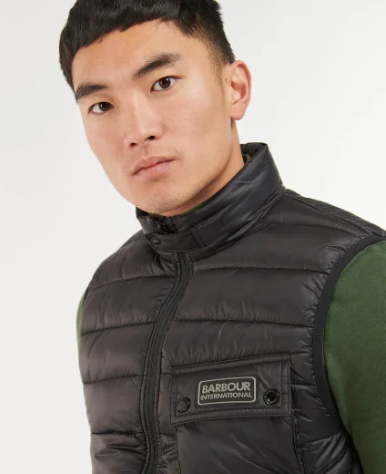 Barbour Intl Bowsden Quilted Gilet | Black