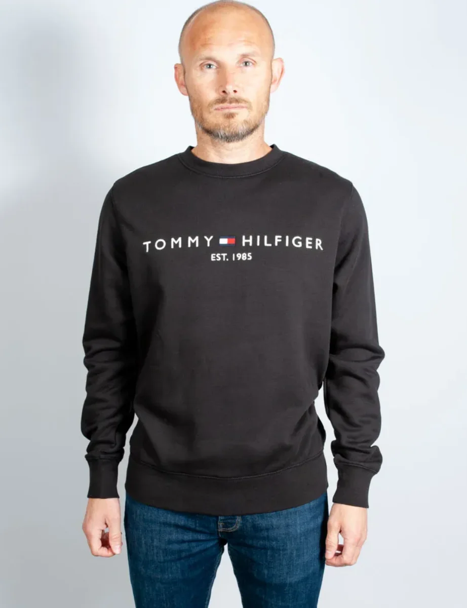 Tommy Hilfiger Embroidered Logo Sweater | Black