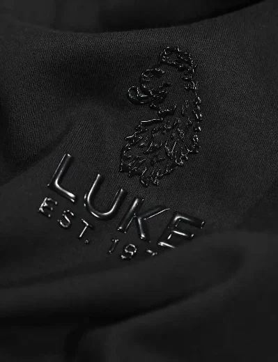 Luke Est.1977 Center Fold T-Shirt | Black