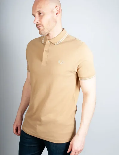 Fred Perry Twin Tipped Polo Shirt | Warm Stone / Oatmeal