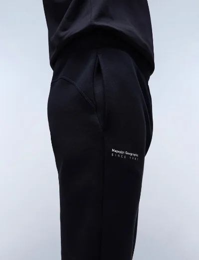 Napapijri M-Badge Cargo Bottoms | Black