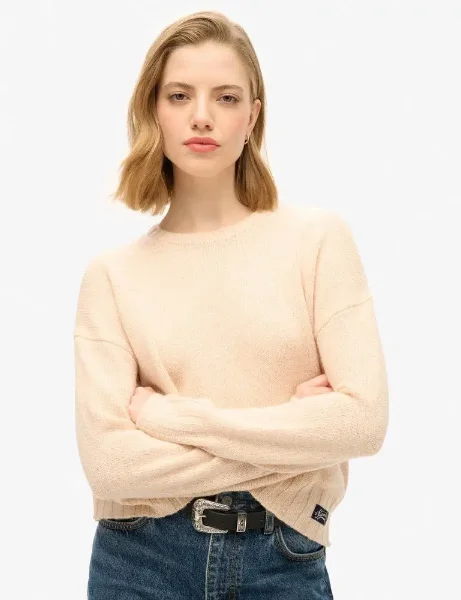 Superdry Women's Essential Crew Neck Jumper | Pale Pink Superdry Women's Essential Crew Neck Jumper | Pale Pink