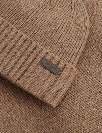 Barbour Carlton Fleck Beanie & Scarf Gift Set | Sandstone