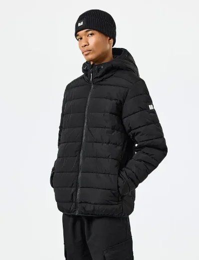 Weekend Offender LA GUARDIA Padded Jacket | Black