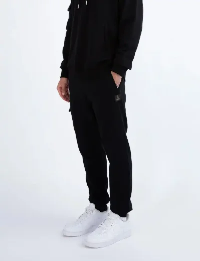 Luke Jakata Tracksuit Bottoms | Black