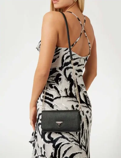 Guess Noelle Crossbody Flap Clutch | Black