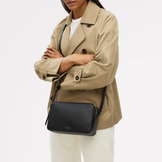 Radley Duchess Close Small Cross Body | Black