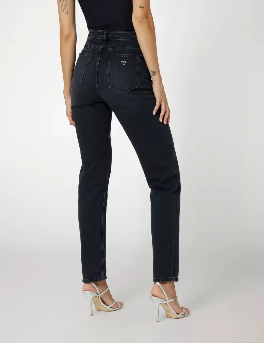Guess Womens Mom Fit Jean / Washed Black 