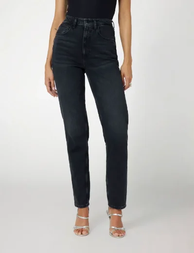 Guess Womens Mom Fit Jean / Washed Black 