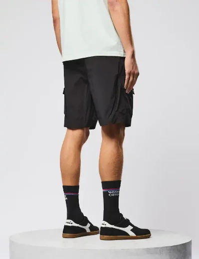 Weekend Offender Baraki Tech Cargo Short | Black