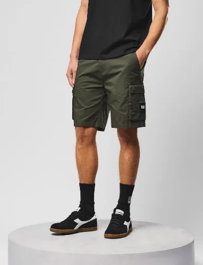 Picture of Weekend Offender Mascia Cargo Short | Forest Green