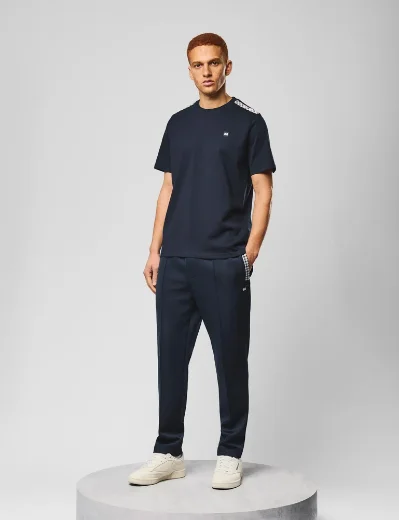 Picture of Weekend Offender Medea Check Shoulder T-shirt | Navy