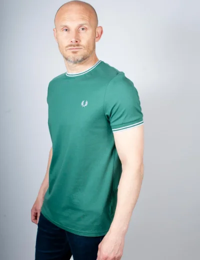 Fred Perry Twin Tipped T-Shirt | Sport Green / Light ice