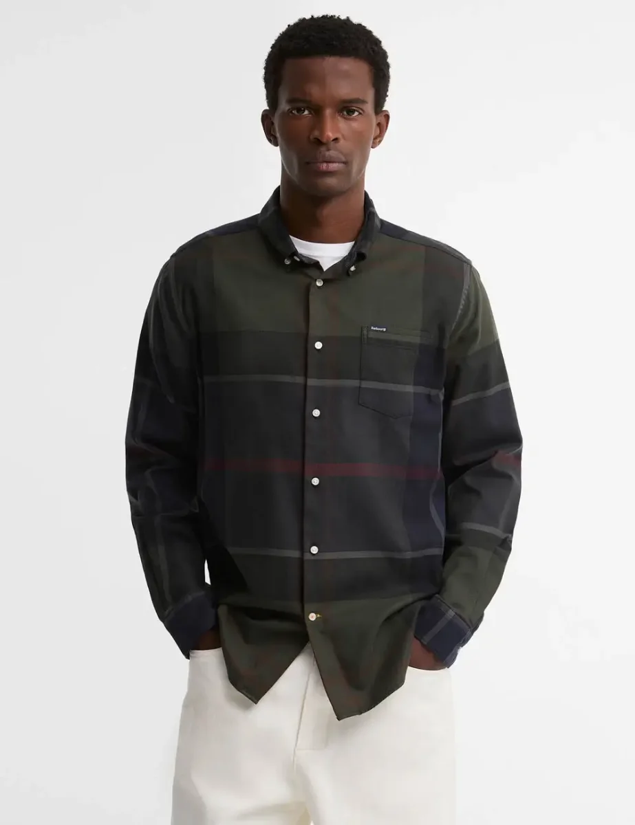 Barbour Dunoon Tailored Fit Shirt | Shadow Classic Tartan